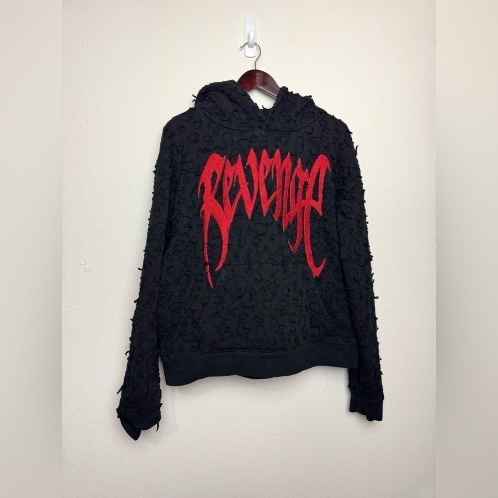 Revenge Thrashed Boro Arch Logo Men’s Hoodie Large Black Black Red Streetwear